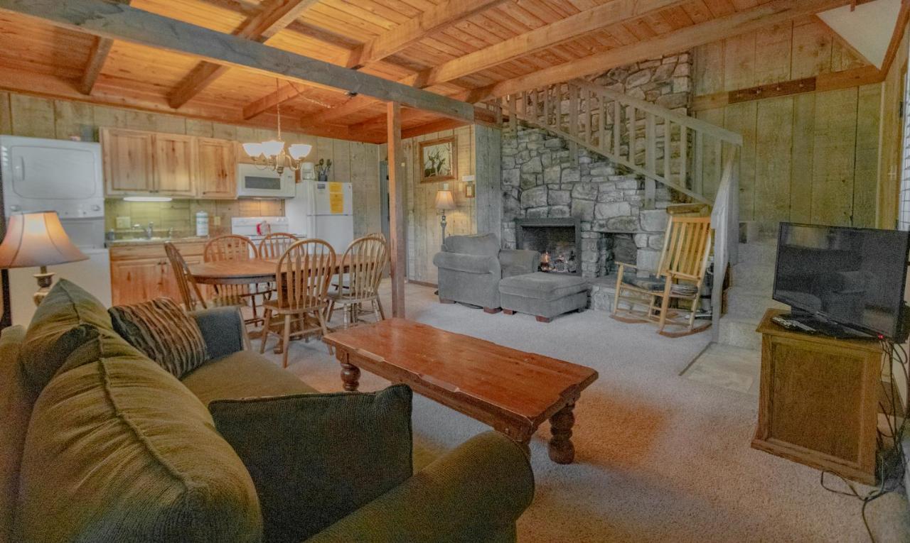Swiss Mountain Village Blowing Rock Exterior photo