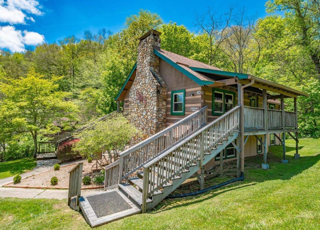 Swiss Mountain Village Blowing Rock Exterior photo